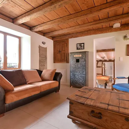Holiday home Le Nid De Gueb *